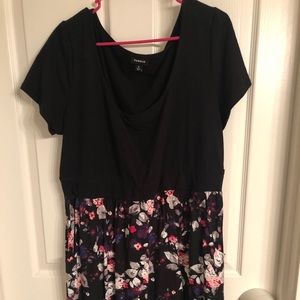 Women’s Torrid dress size 2